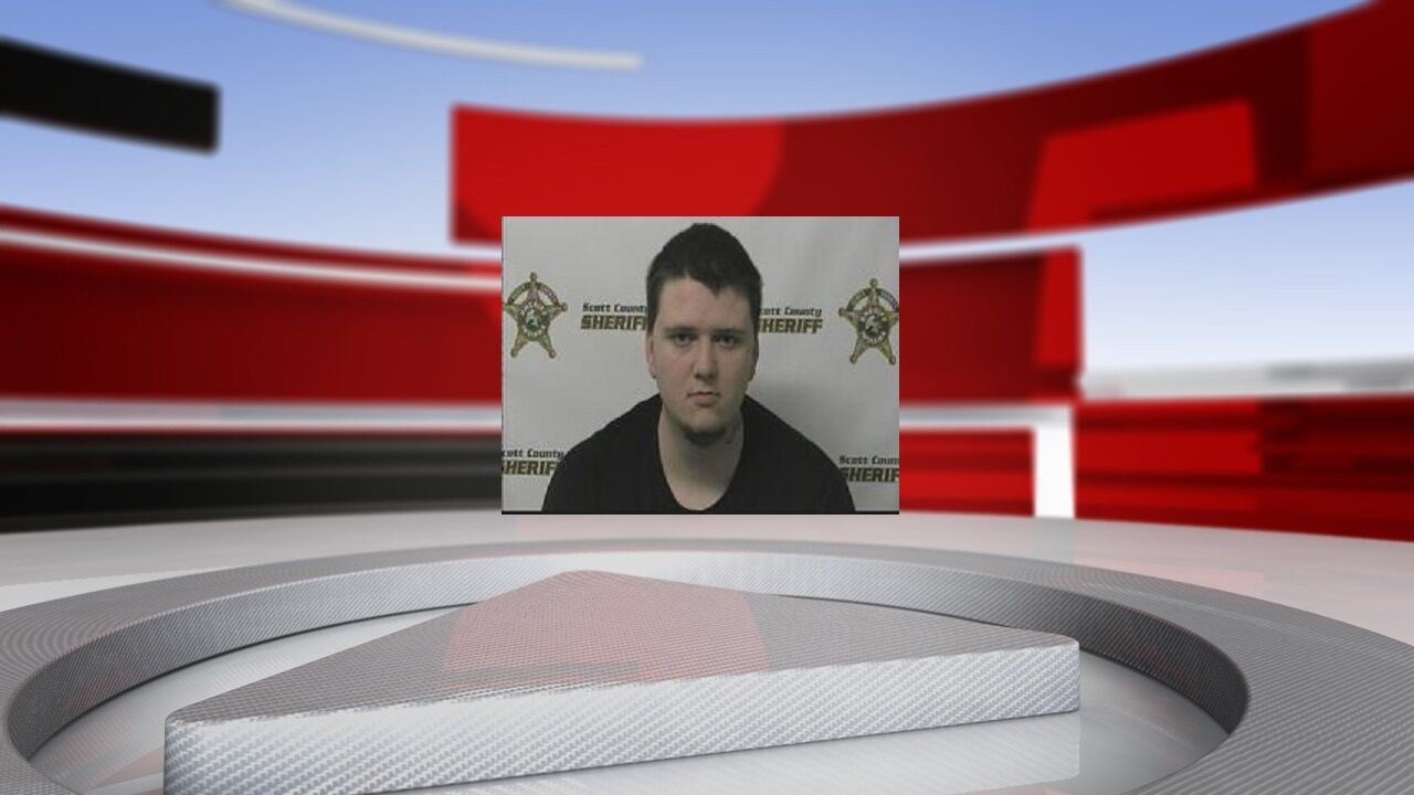 Police say 19-year-old charged with arson admitted to setting fire at southern Indiana business